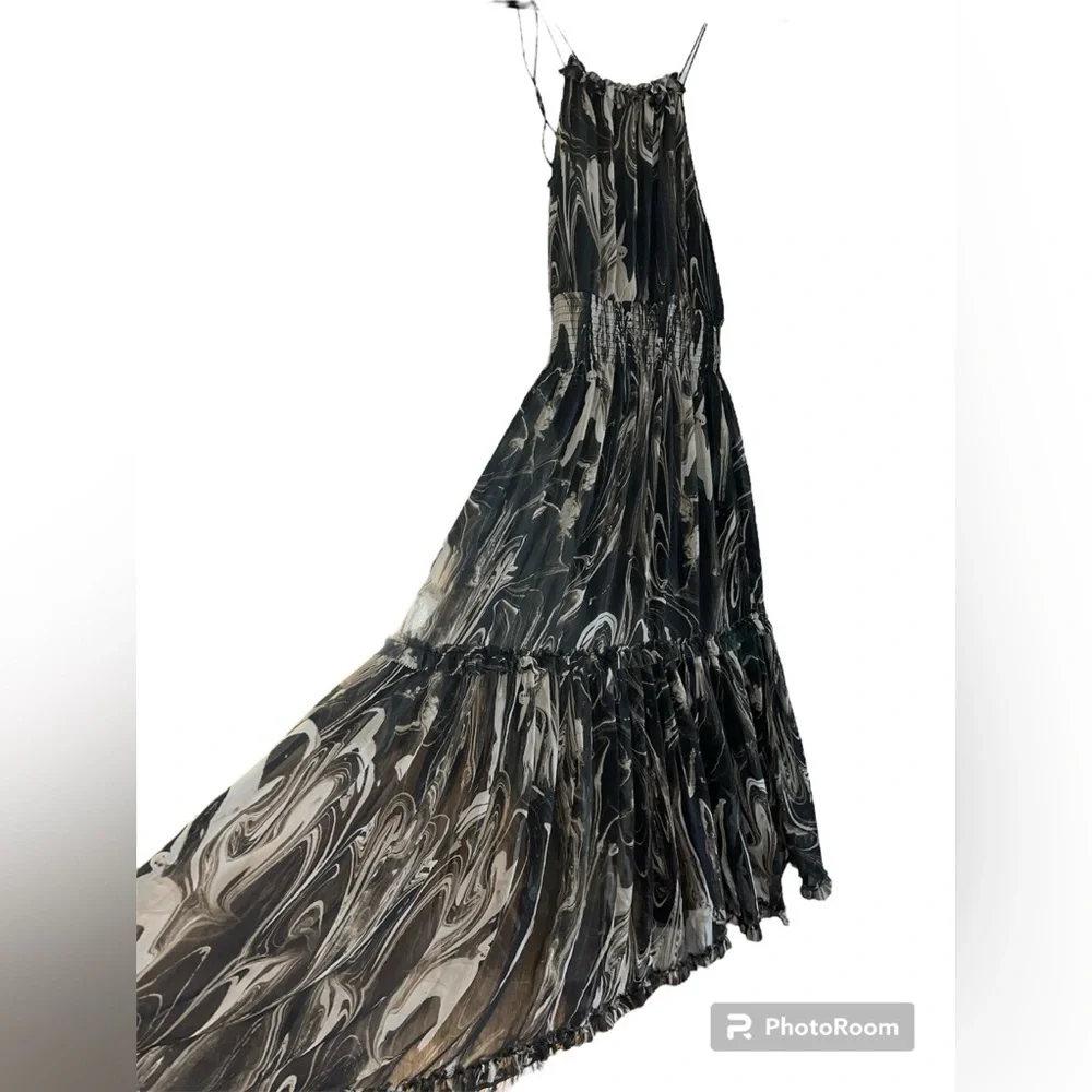 Banana Republic flowy, marble print Maxi Dress - Picture 2 of 9